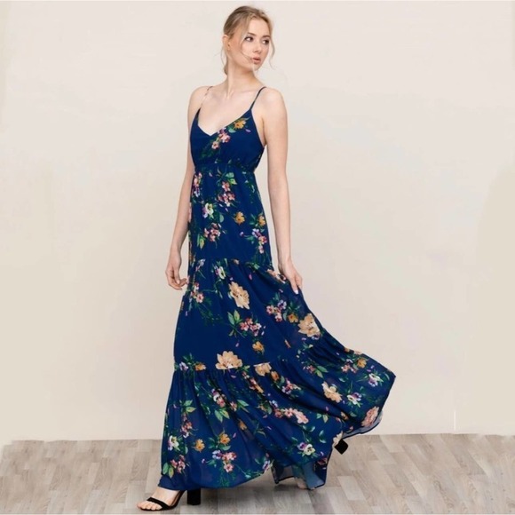 Yumi Kim Blue Darling Floral Tiered Maxi Dress sz Small - Picture 1 of 14
